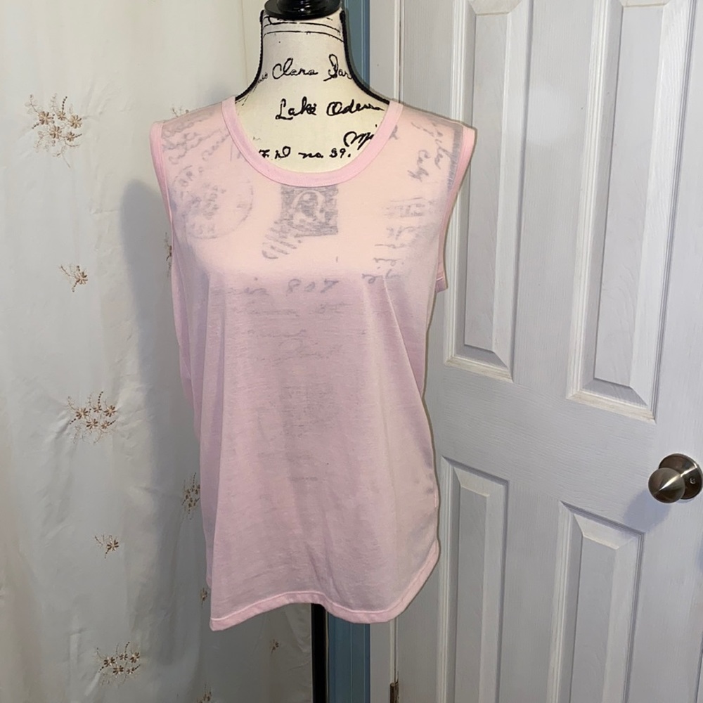 Sleeveless blouse